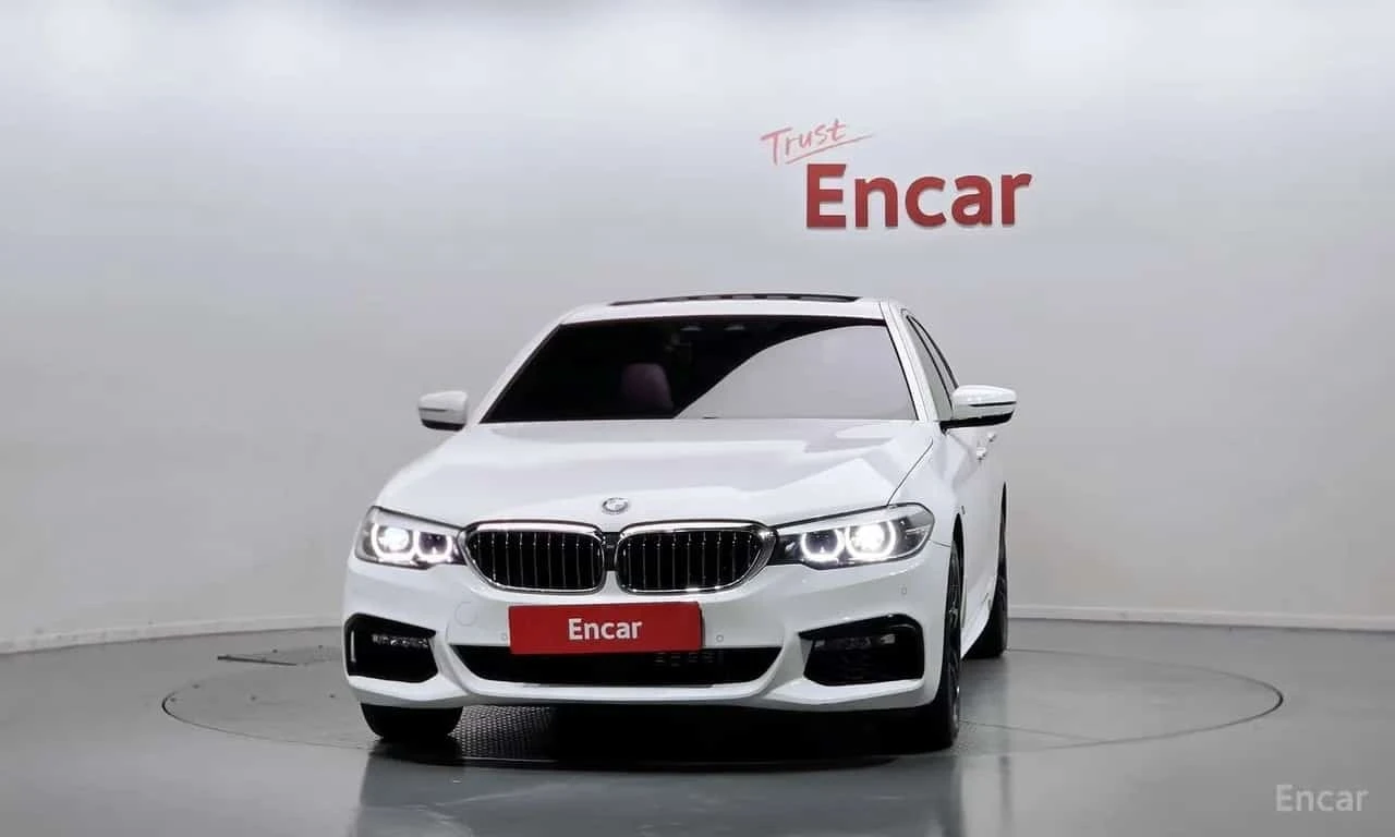 BMW 520 d M Sport Special Edition , снимка 3 - Автомобили и джипове - 56365340
