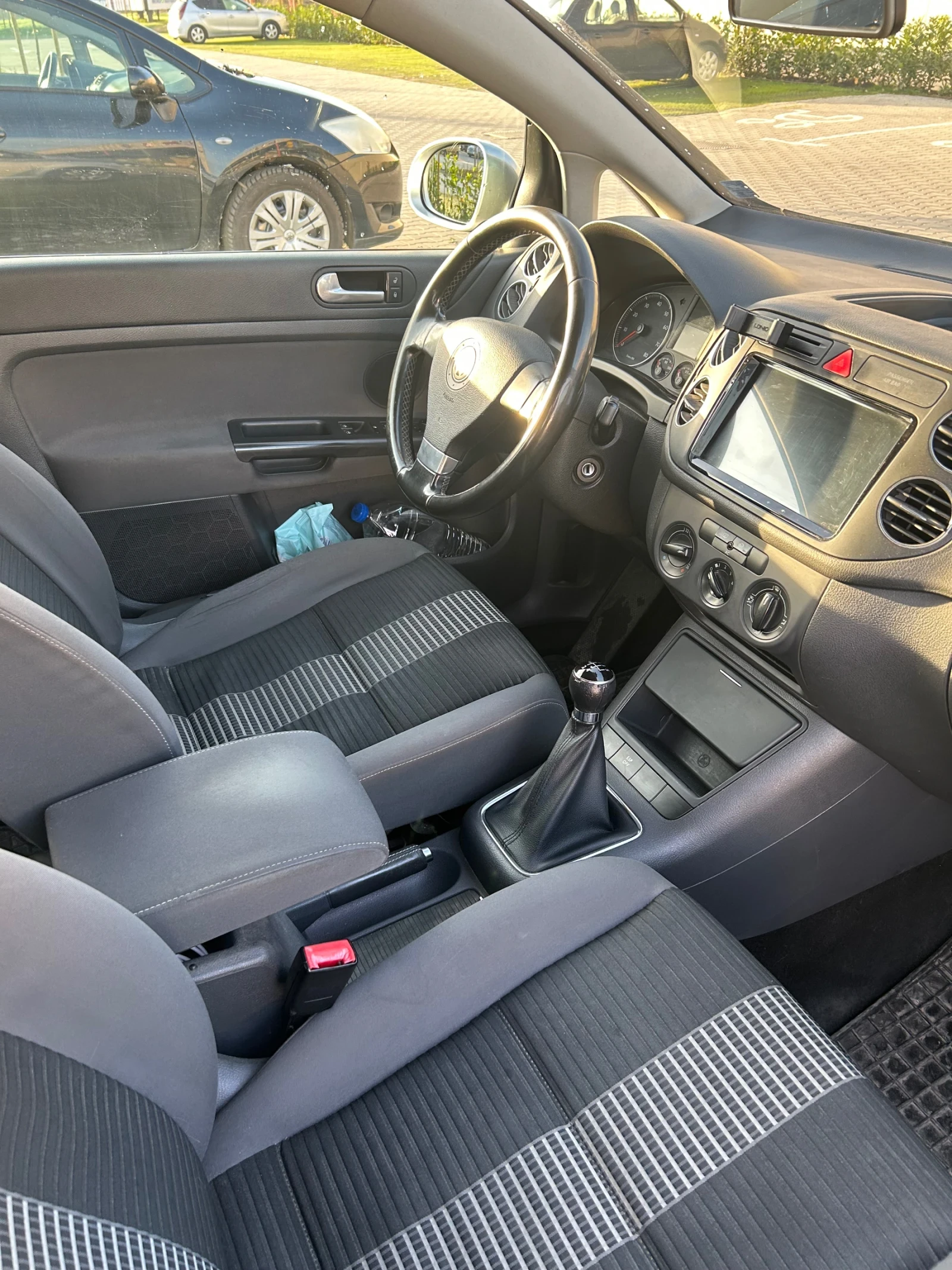 VW Golf Plus 1, 6 102коня, снимка 9 - Автомобили и джипове - 56579665