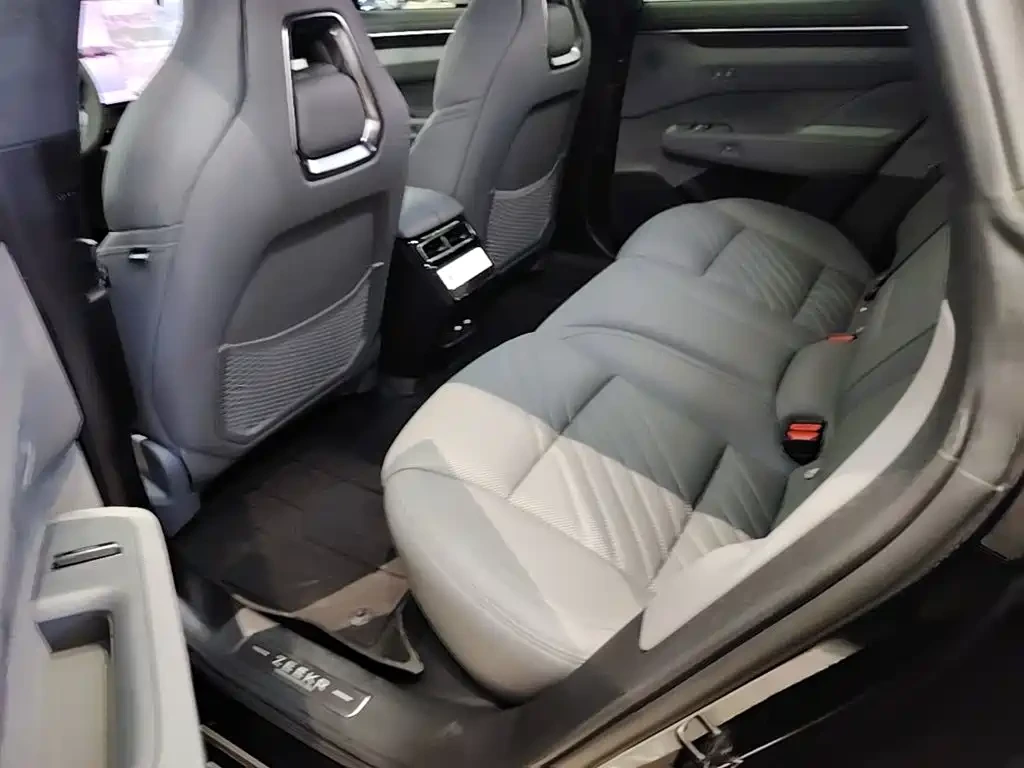Zeekr 001 YOU Edition 100kWh AWD 789 ������ ���� | Mobile.bg � ����������� 16