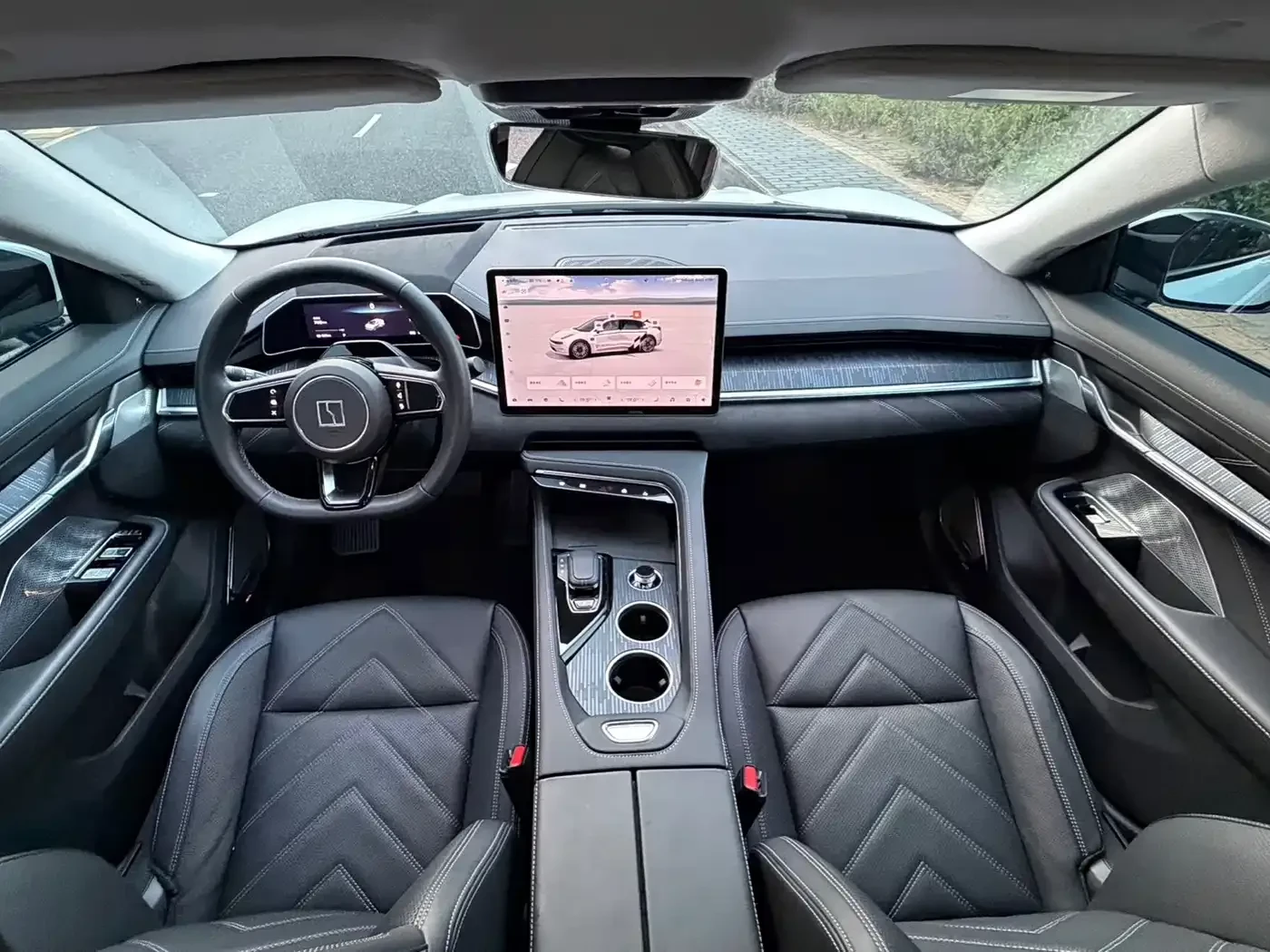 Zeekr 001 WE Edition 100 kWh, снимка 9 - Автомобили и джипове - 56723637