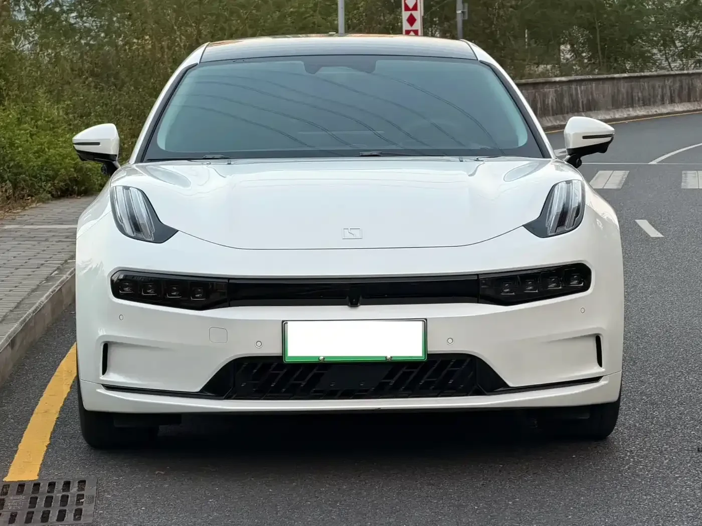 Zeekr 001 WE Edition 100 kWh, снимка 7 - Автомобили и джипове - 56723637
