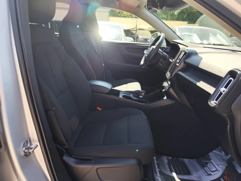 Volvo XC40 2.0D* FULL-LED* NAVI* EURO 6D* , снимка 13 - Автомобили и джипове - 50793090