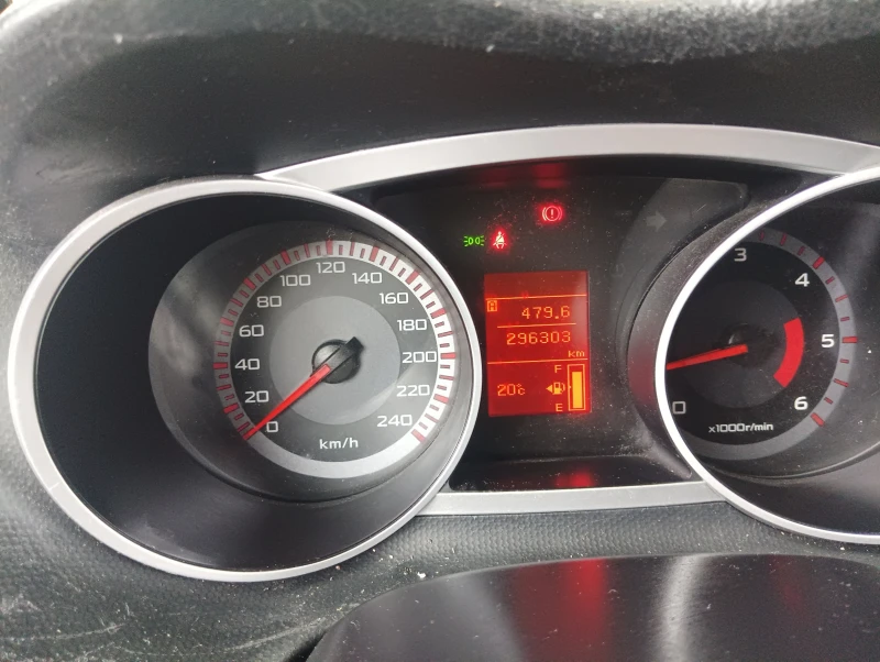 Peugeot 4007, снимка 10 - Автомобили и джипове - 52191928