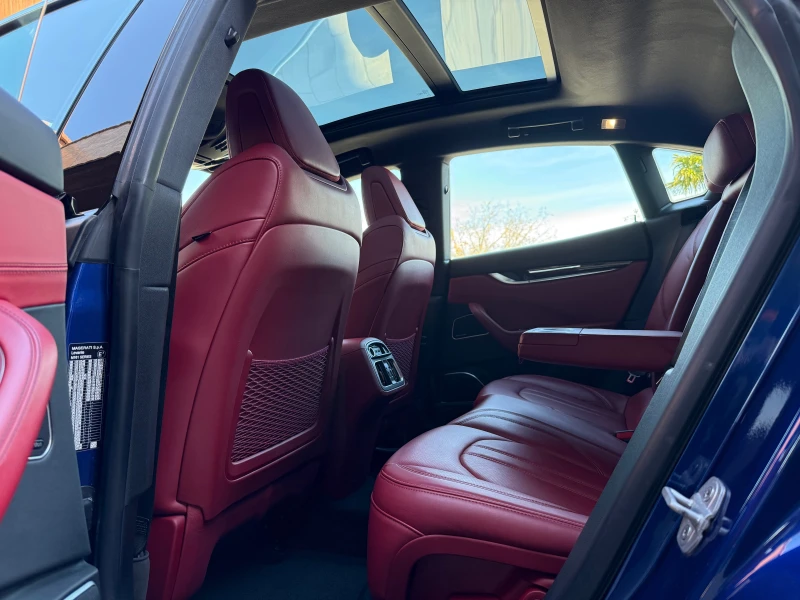 Maserati Levante SQ4* MAX FULL, снимка 13 - Автомобили и джипове - 53061700