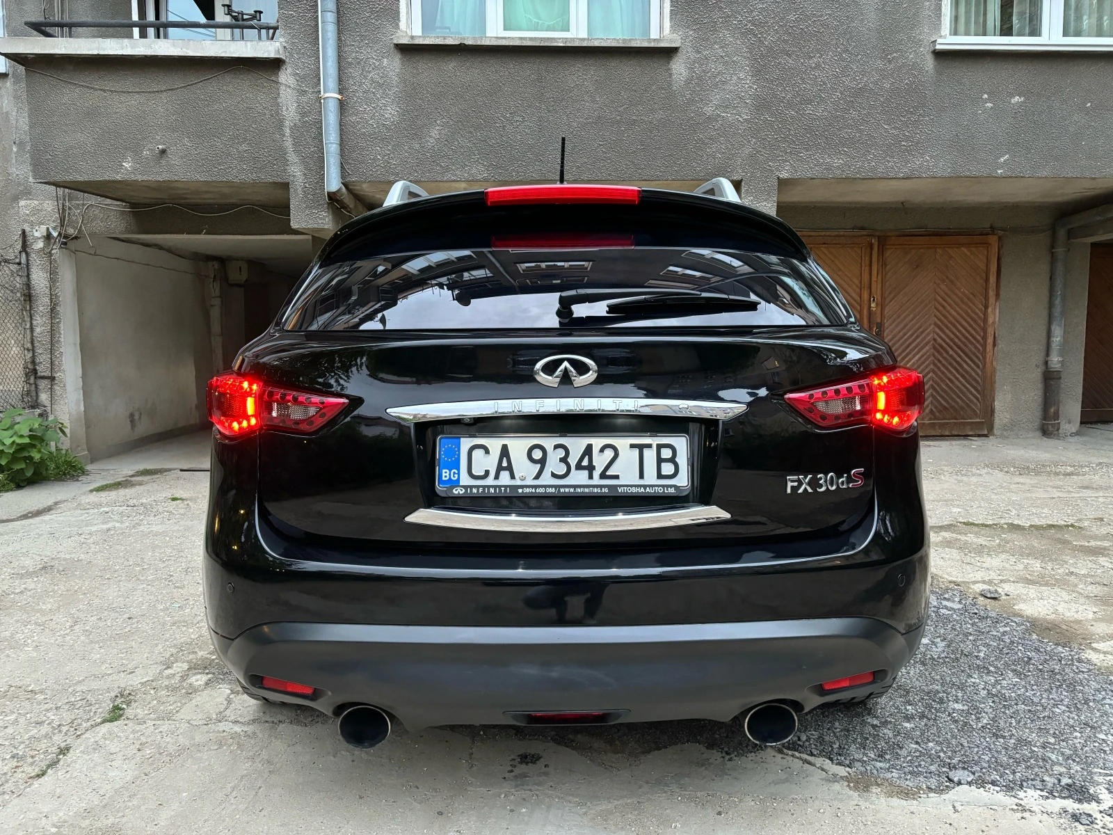 Infiniti Fx 30 3.0 dS - изображение 4