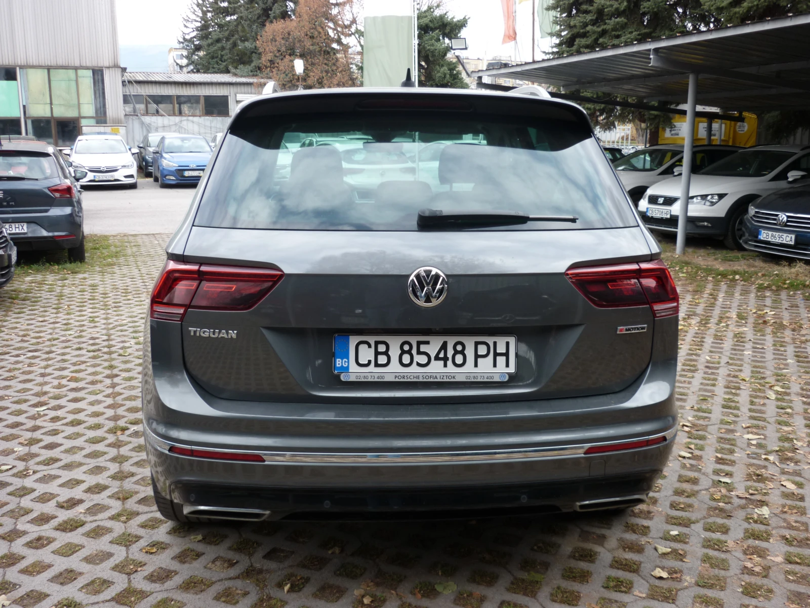 VW Tiguan 2.0 TDI R-Line - изображение 6