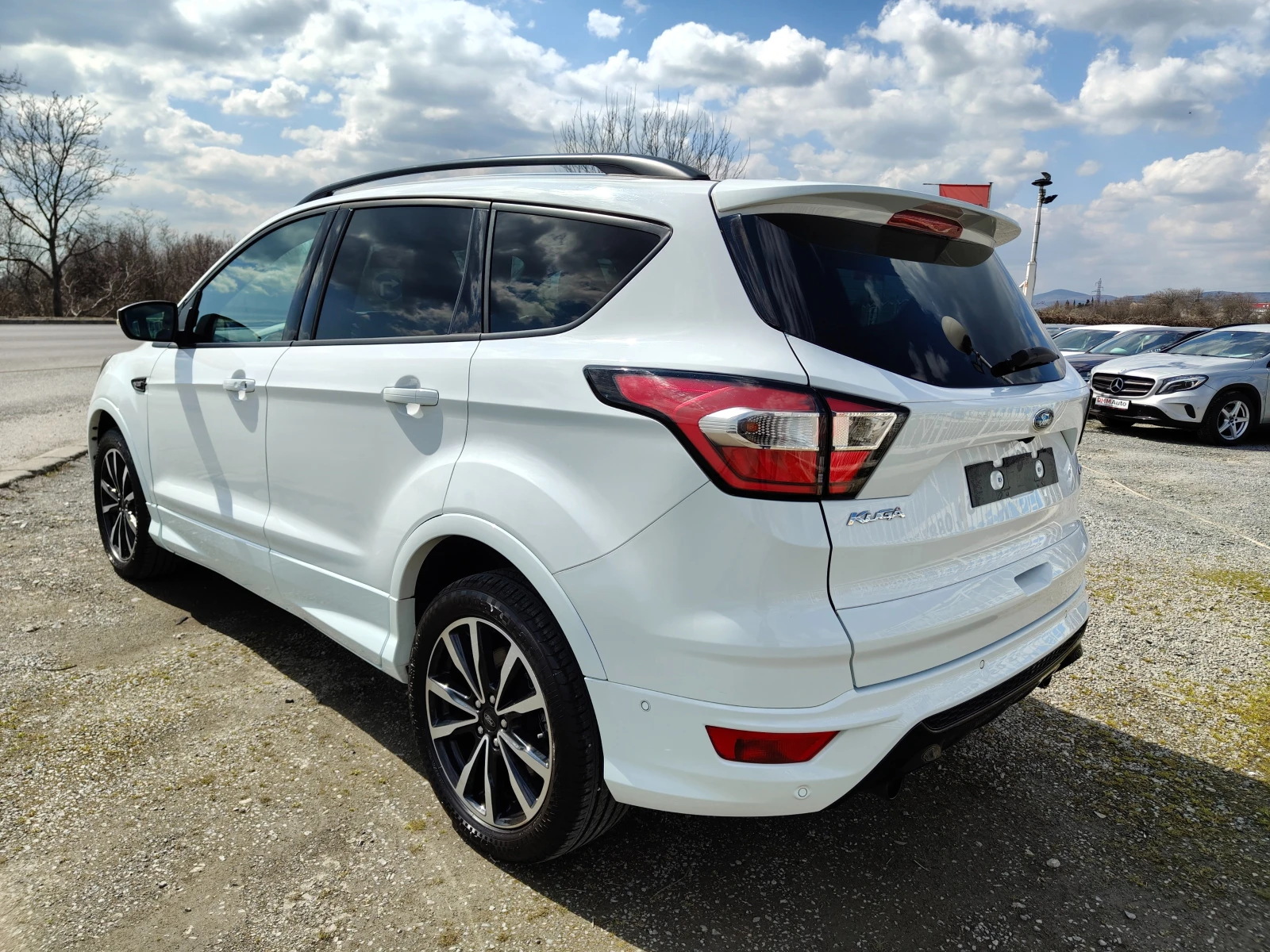 Ford Kuga ST - LINE  FUL EURO 6D 58900 км !!!, снимка 3 - Автомобили и джипове - 53977573