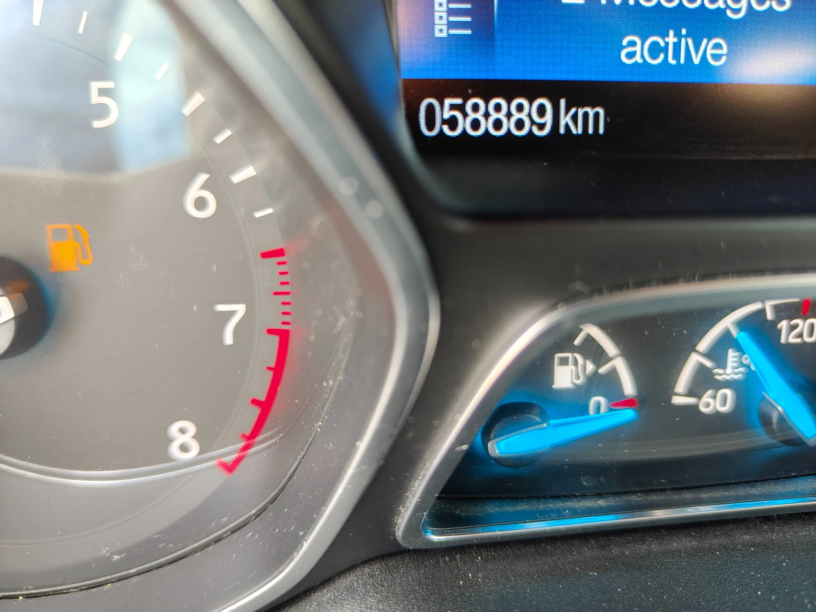 Ford Kuga ST - LINE  FUL EURO 6D 58900 км !!!, снимка 15 - Автомобили и джипове - 53977573