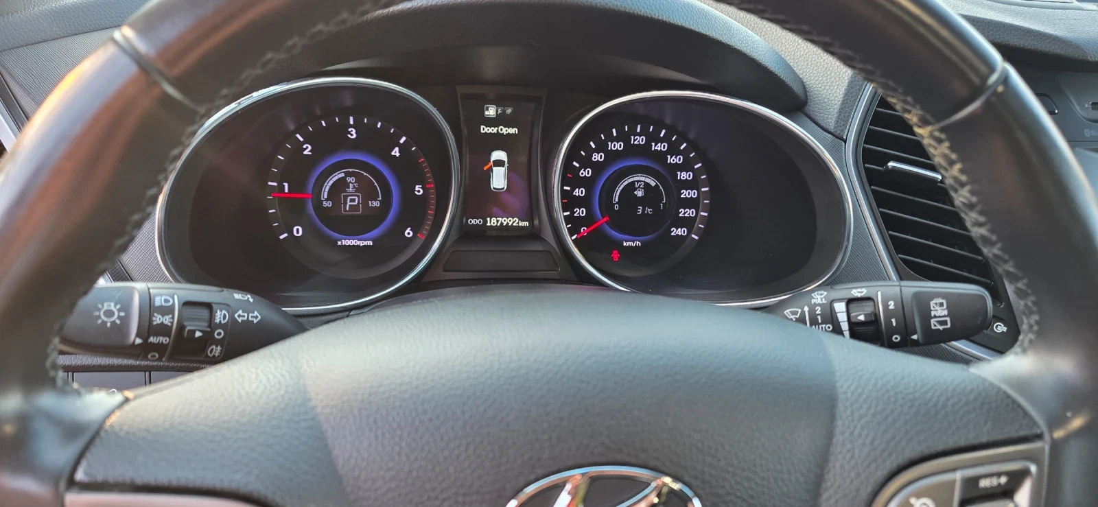Hyundai Santa fe 2.2 CRDI 4WD 6+ 1, снимка 9 - Автомобили и джипове - 55002965