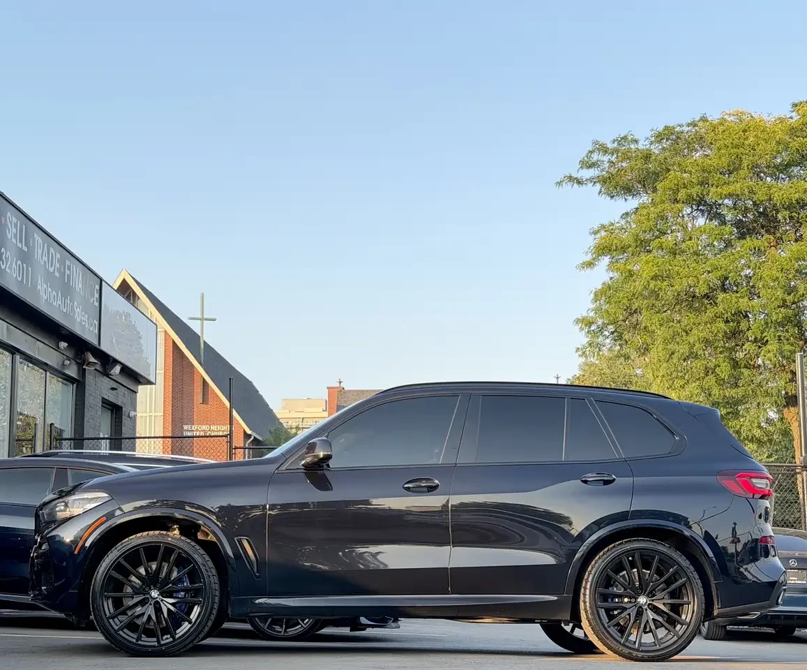BMW X5 xDrive40i| M SPORT| PREM ESSENTL| 22 INCH WHEELS|  | Mobile.bg � ����������� 2