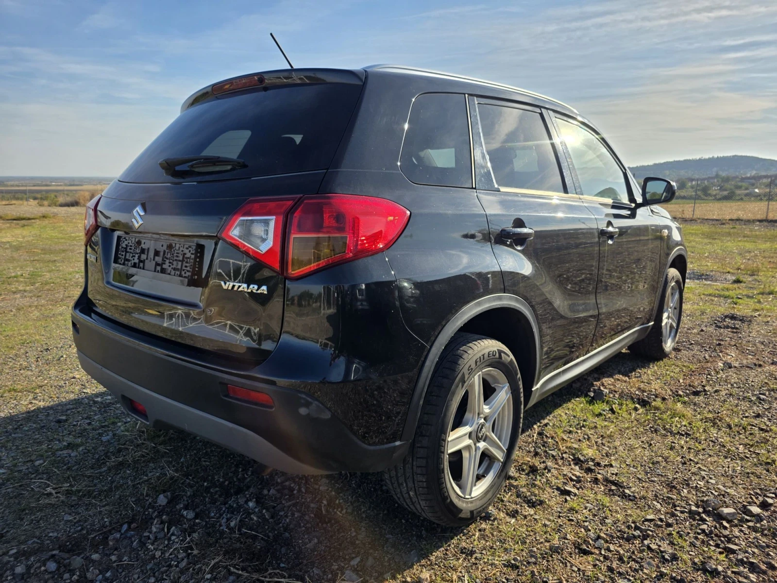 Suzuki Vitara 1.6 бензин , снимка 5 - Автомобили и джипове - 56584706