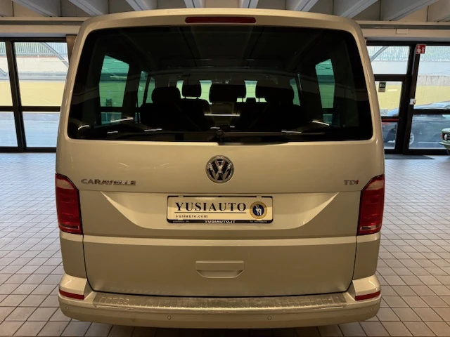 VW Caravelle 2.0 TDI 150 CV COMFORT AUT. E6, снимка 6 - Бусове и автобуси - 54555238