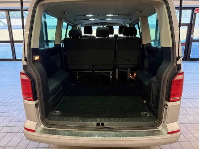 VW Caravelle 2.0 TDI 150 CV COMFORT AUT. E6, снимка 11 - Бусове и автобуси - 54555238