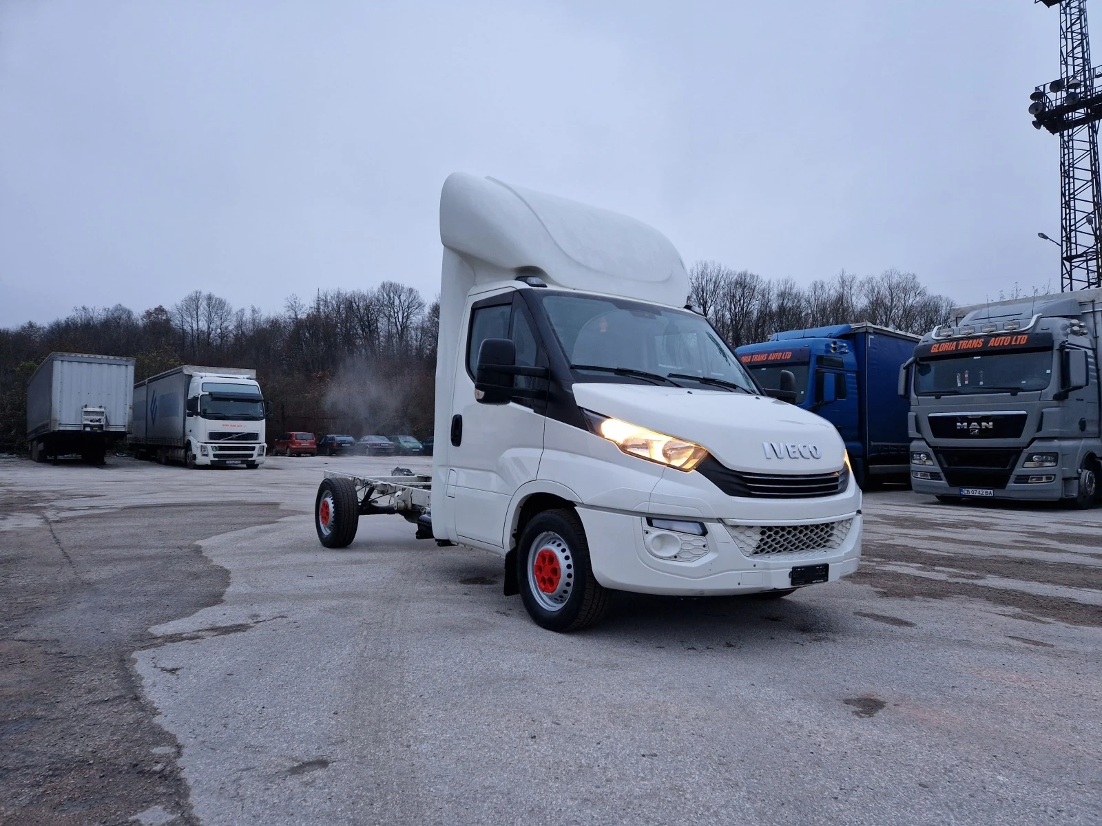 Iveco Daily 35S18 Hi Matic Швейцария - изображение 2