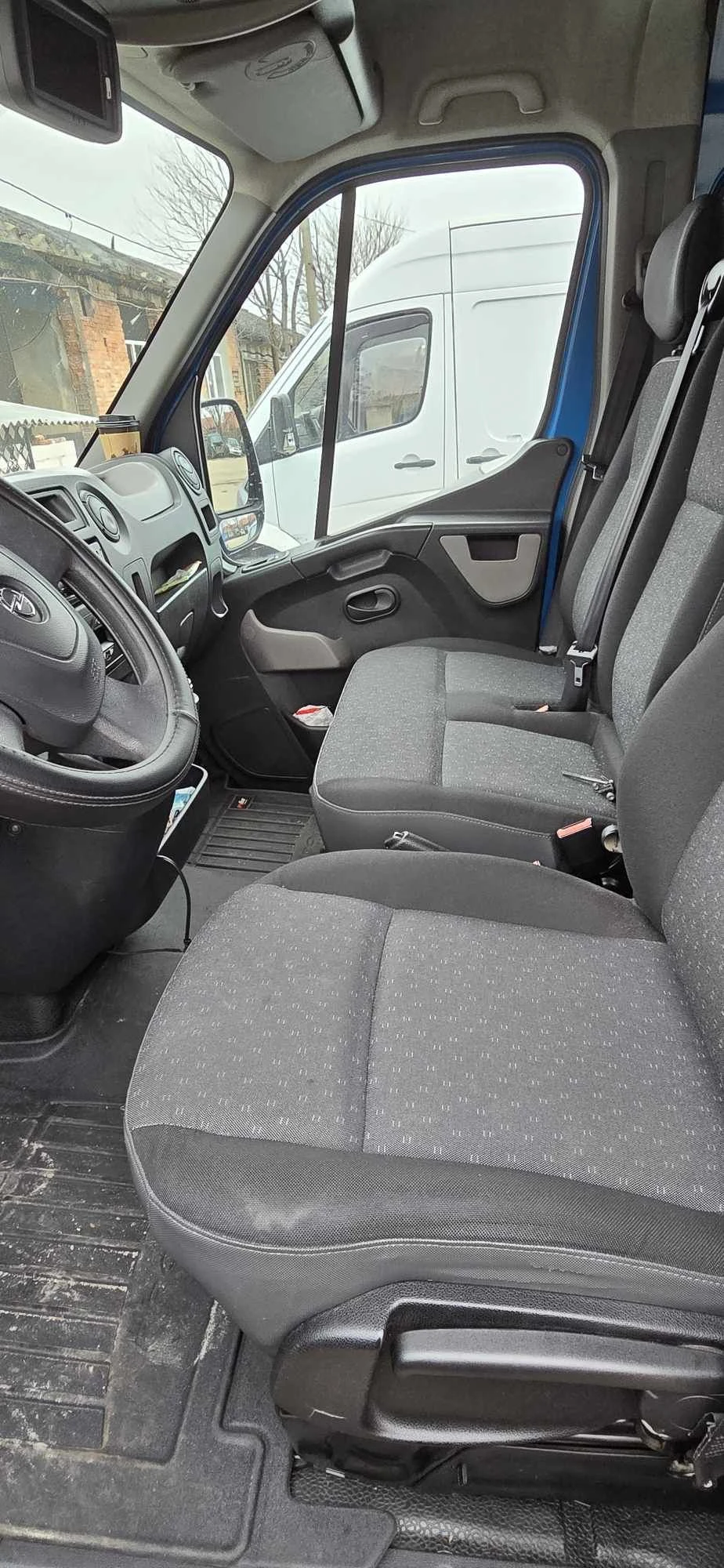 Opel Movano 2.3 - изображение 5