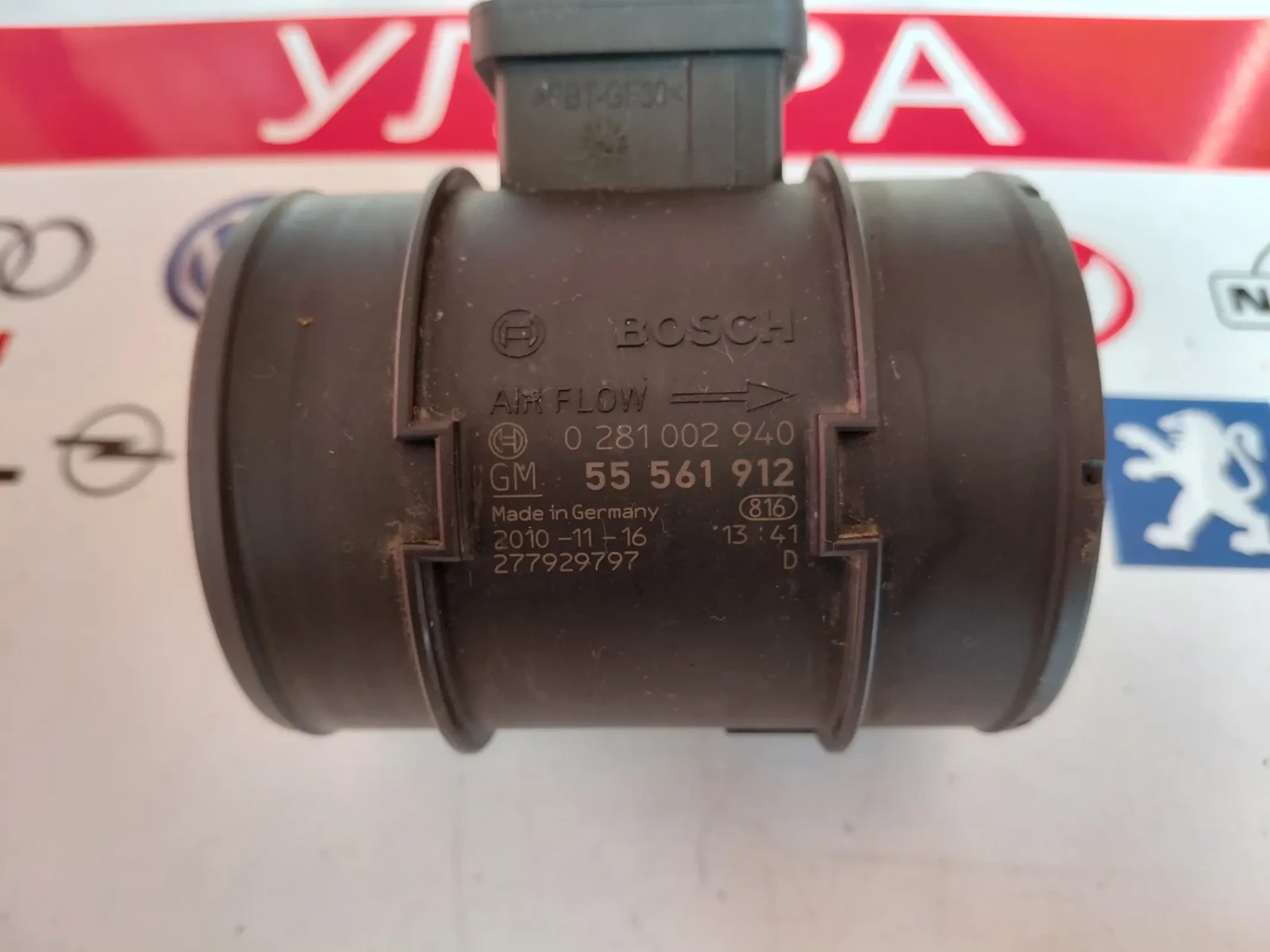 55561912  Дебитомер за Opel Astra J, Chevrolet Cruze GM55561912 0281002940 BOSCH, снимка 2 - Части - 55051088