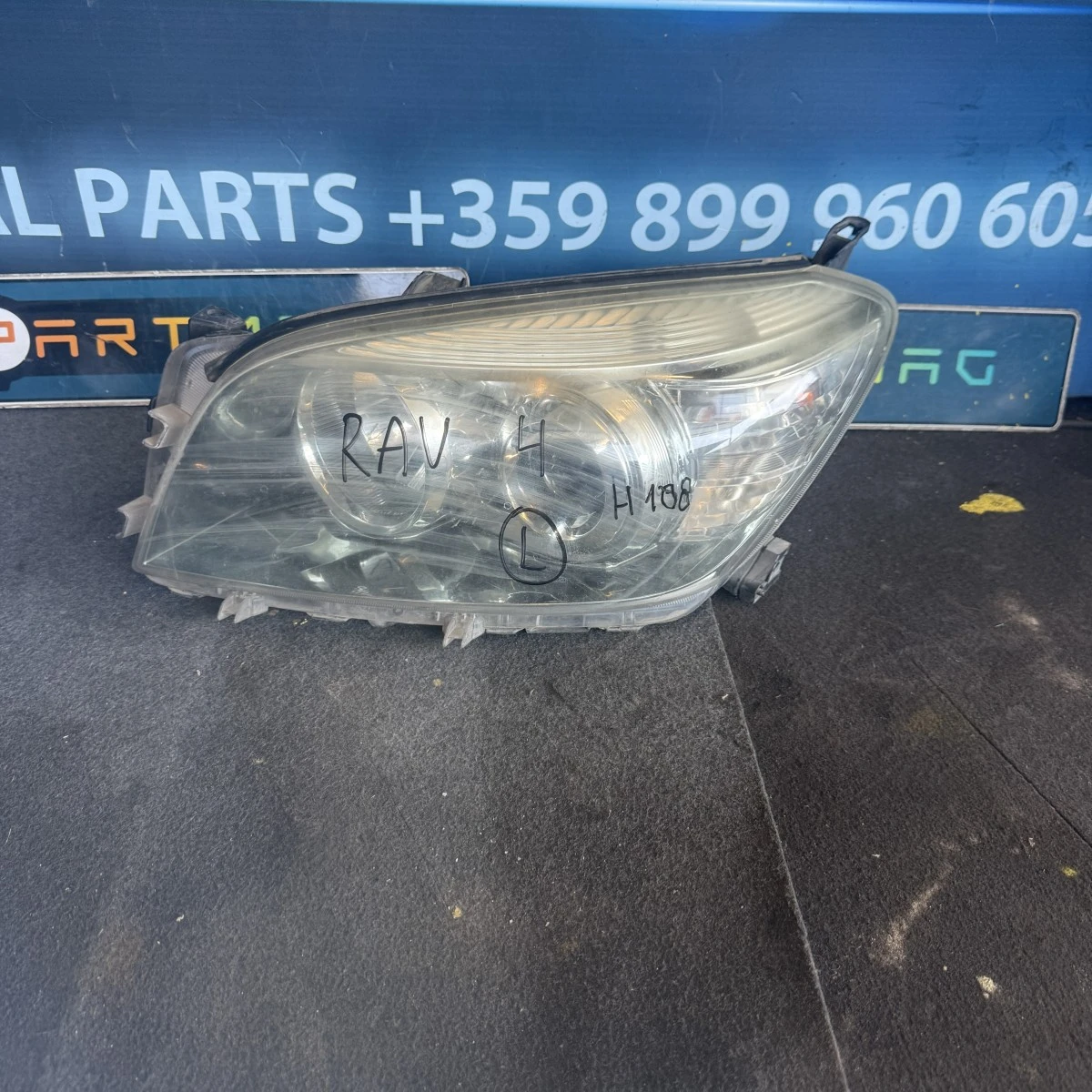 Преден ляв фар за Toyota RAV4 21211K5LH ном 108