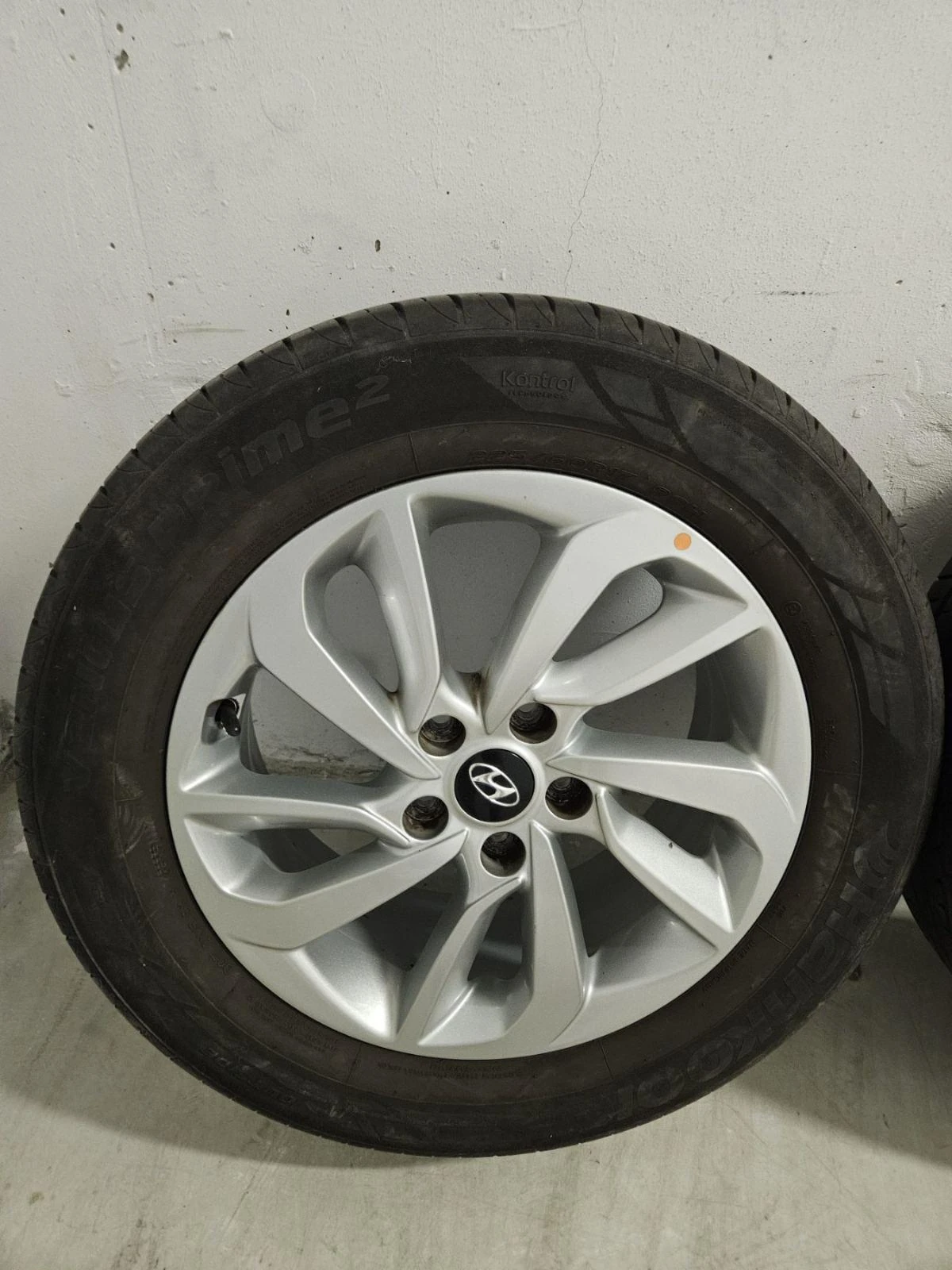 Гуми с джанти Hankook 225/60R18, снимка 5 - Гуми и джанти - 55172824