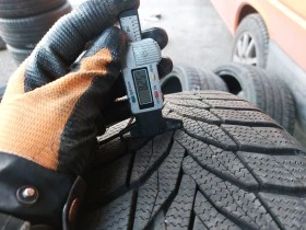 Гуми Зимни 225/45R18, снимка 3 - Гуми и джанти - 41078972