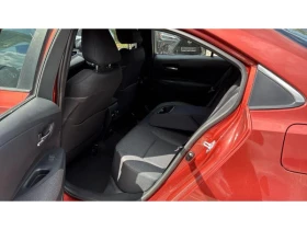 Toyota Corolla SDN 1.5 6MT EXECUTIVE MY25 - НОВА, снимка 11