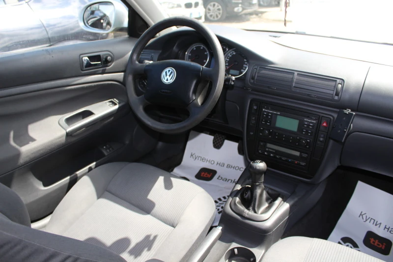 VW Passat 1.9TDI НОВ ВНОС, снимка 10 - Автомобили и джипове - 47403630