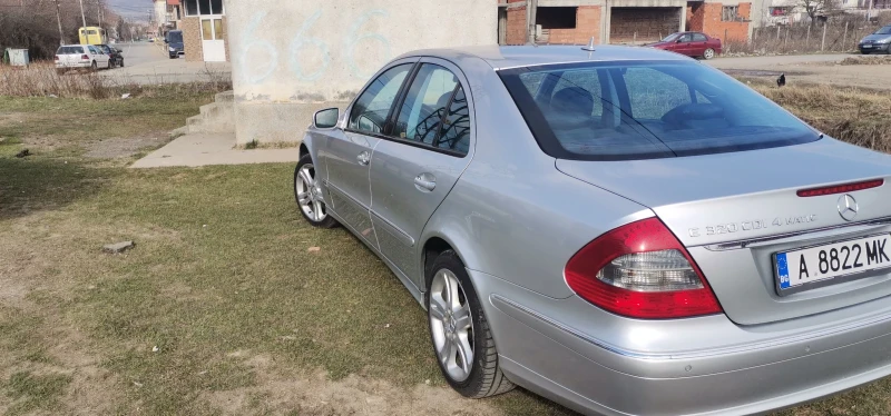 Mercedes-Benz E 320 e 320, снимка 4 - Автомобили и джипове - 47943707