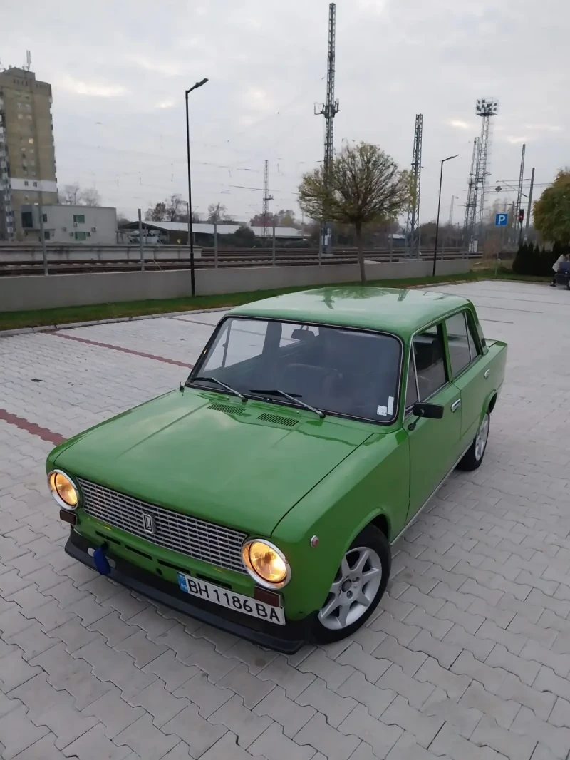 Lada 2101, снимка 2 - Автомобили и джипове - 48144577