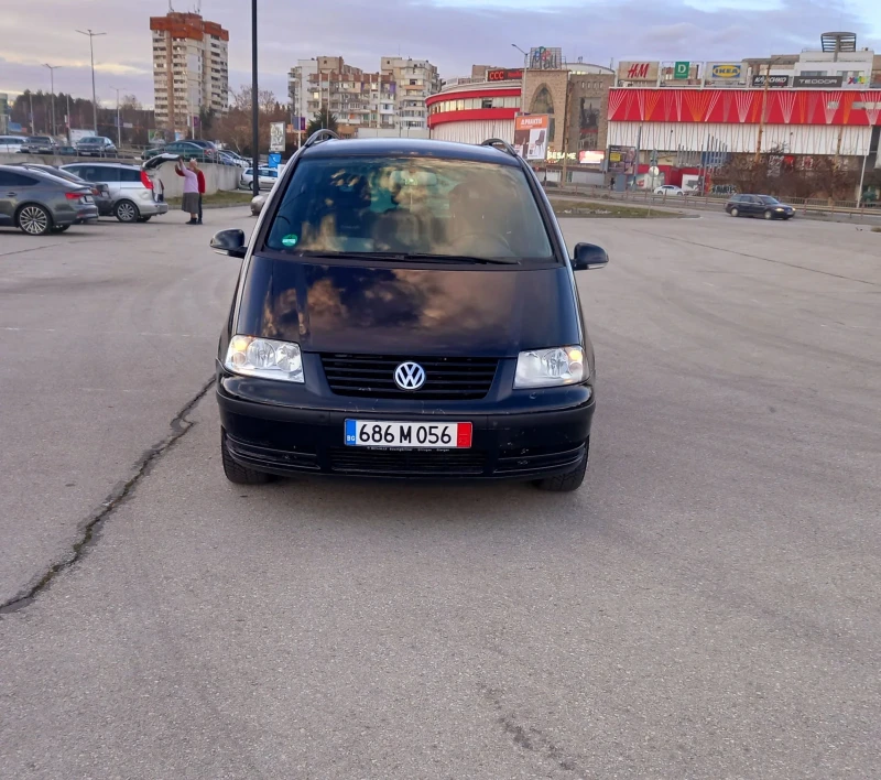 VW Sharan 1.9 TDi/131, снимка 5 - Автомобили и джипове - 48635740