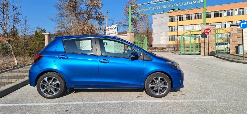 Toyota Yaris 1.33VVTi, снимка 3 - Автомобили и джипове - 49025616