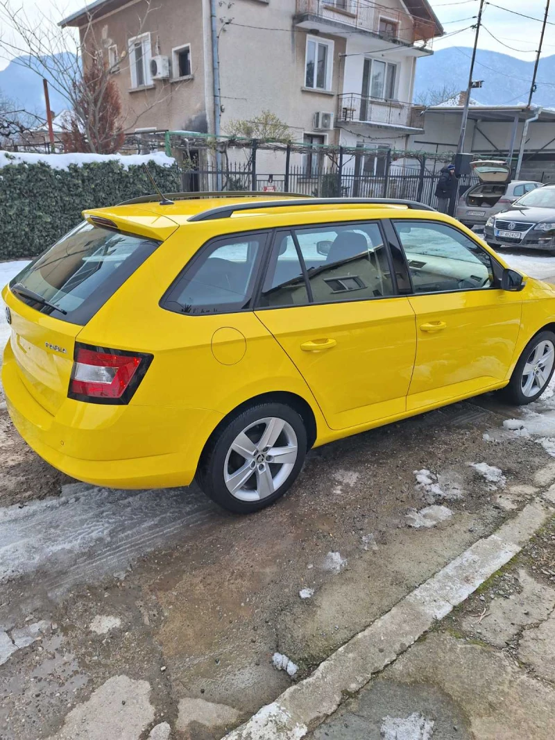 Skoda Fabia, снимка 4 - Автомобили и джипове - 49403152