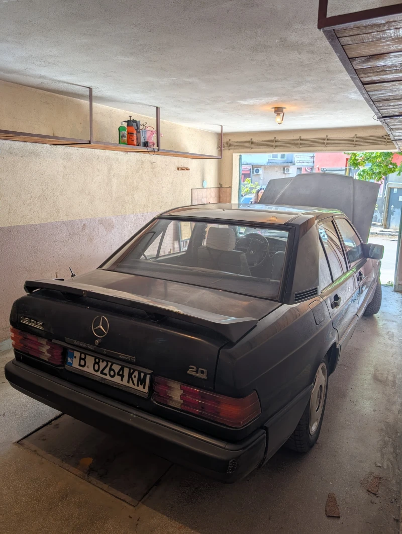 Mercedes-Benz 190 E, снимка 5 - Автомобили и джипове - 52061768