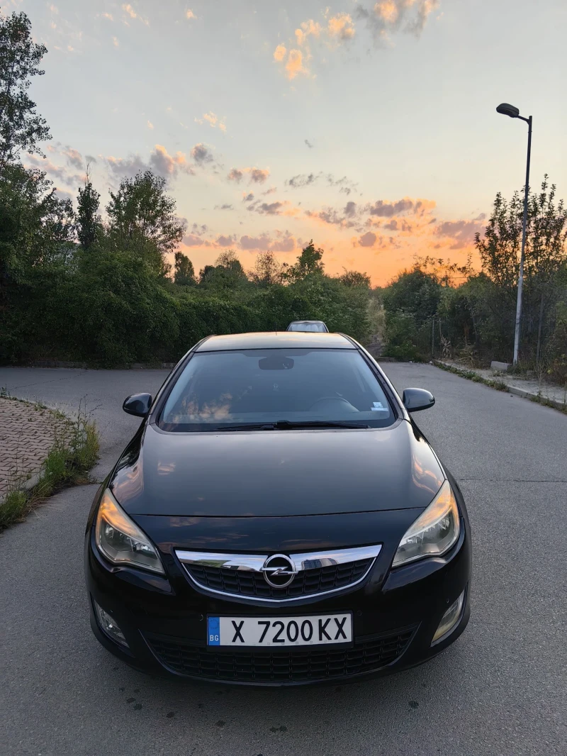Opel Astra 1.4 i ГАЗ, снимка 2 - Автомобили и джипове - 51110628