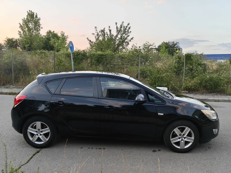 Opel Astra 1.4 i ГАЗ, снимка 5 - Автомобили и джипове - 51110628
