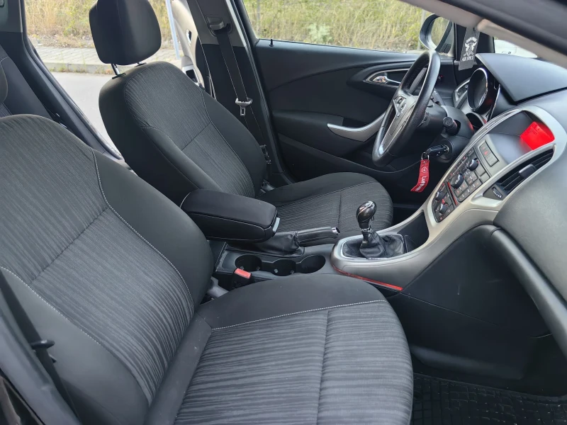 Opel Astra 1.4 i ГАЗ, снимка 10 - Автомобили и джипове - 51110628