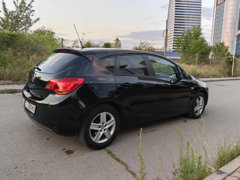 Opel Astra 1.4 i ГАЗ, снимка 7 - Автомобили и джипове - 51110628