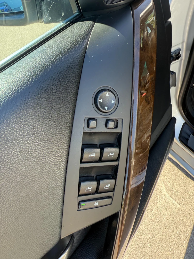 BMW 530 XD* NAVI* ПОДГРЕВ* ПАНОРАМА* , снимка 11 - Автомобили и джипове - 51724130