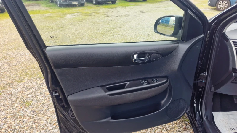 Hyundai I20 1.2-Euro-5B-, снимка 15 - Автомобили и джипове - 53276241