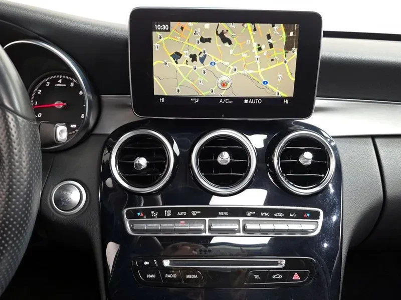 Mercedes-Benz C 200 W205 C200, снимка 16 - Автомобили и джипове - 54918234