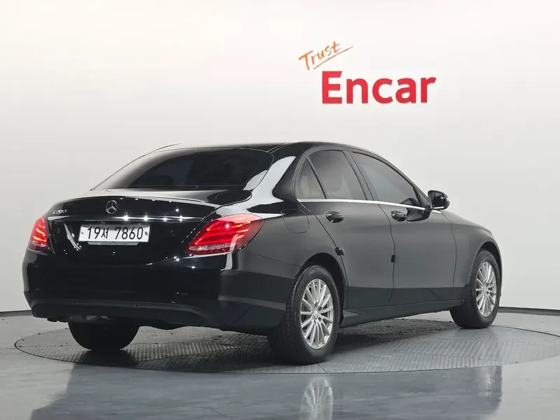 Mercedes-Benz C 200 W205 C200, снимка 2 - Автомобили и джипове - 54918234