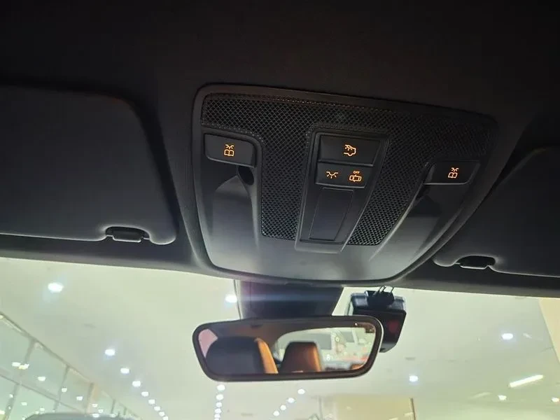 Mercedes-Benz CLA 220 Amg Line, снимка 16 - Автомобили и джипове - 55787553