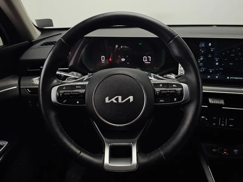 Kia K5 2.0 Lpi Trendy, снимка 13 - Автомобили и джипове - 55886726