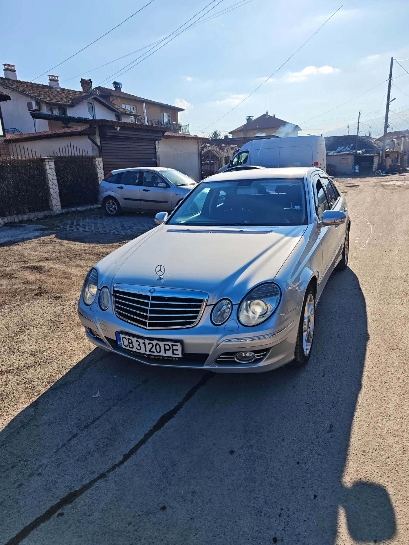 Mercedes-Benz E 320, снимка 1