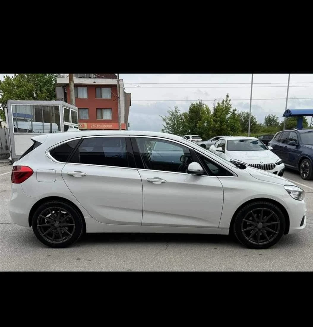 BMW 218 Active Tourer  - изображение 4