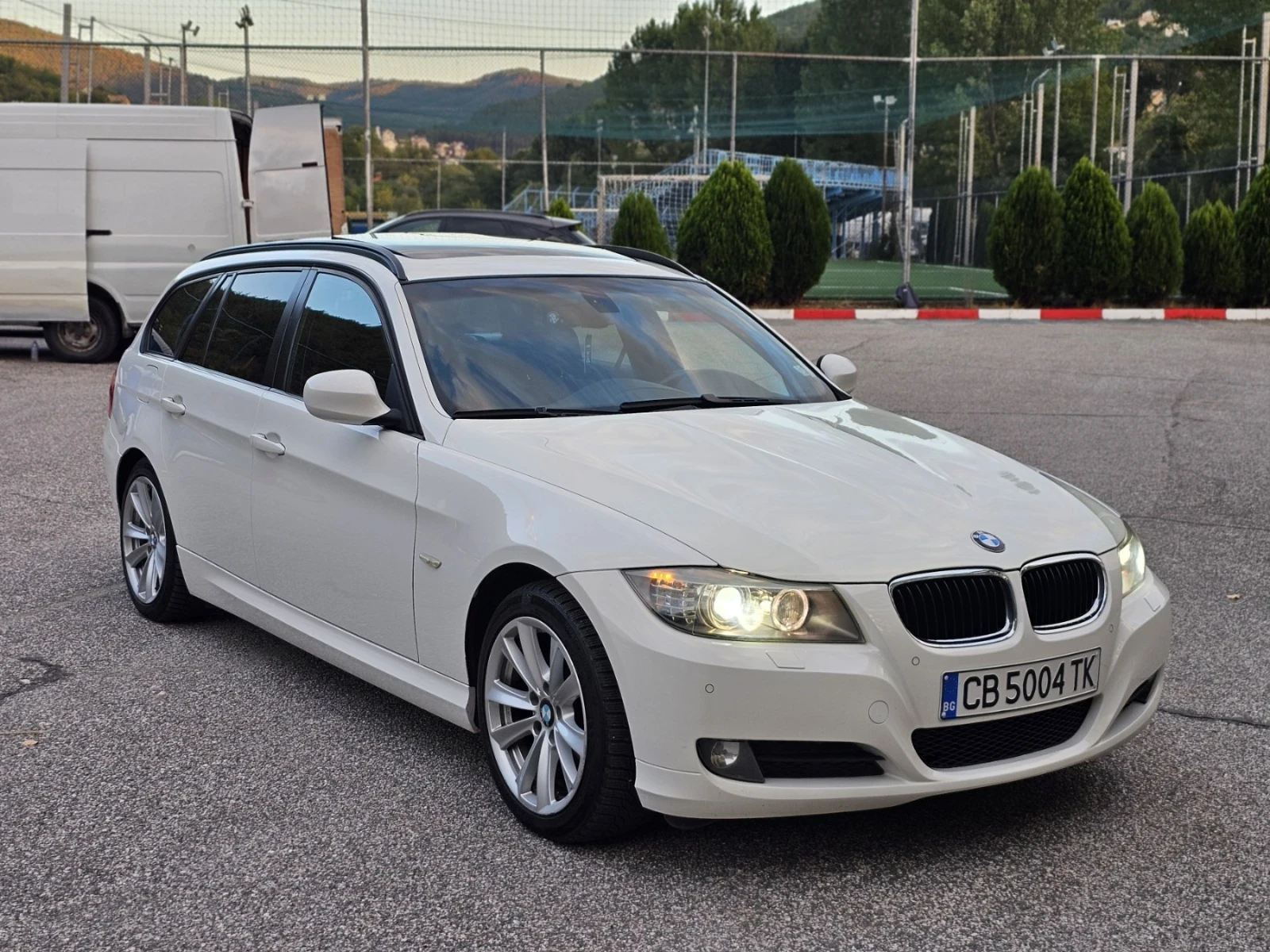 BMW 320 Navi/Panorama/Keyless | Mobile.bg   8