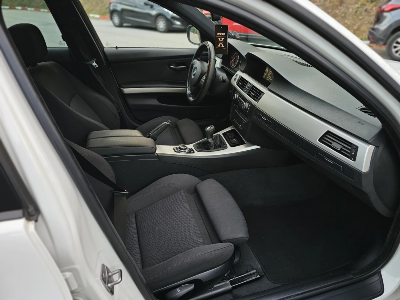 BMW 320 Navi/Panorama/Keyless | Mobile.bg   13