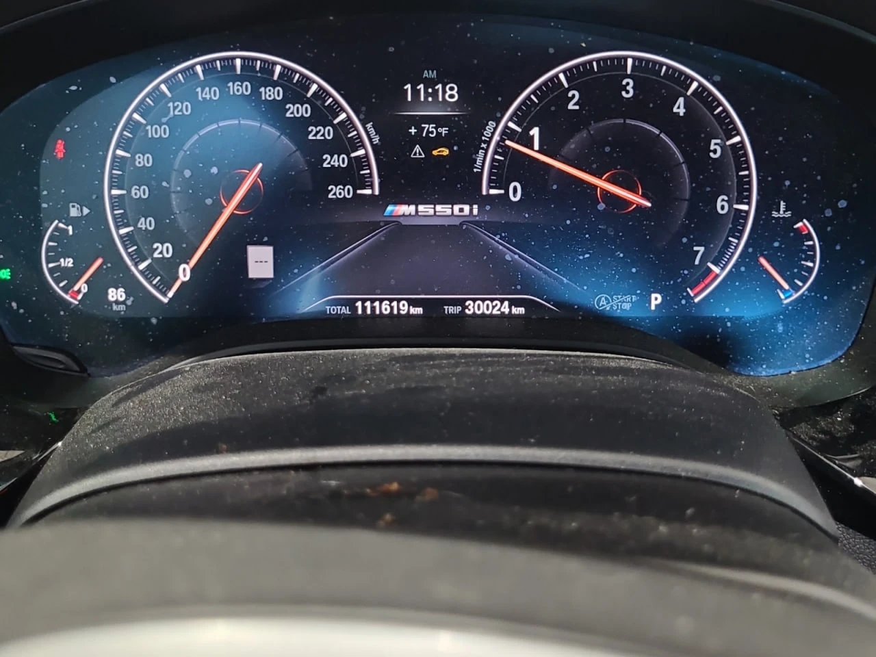 BMW 550 * АВТО КРЕДИТ* ЦЕНА ДО БГ * СЕРВИЗНА ИСТОРИЯ *  - изображение 10