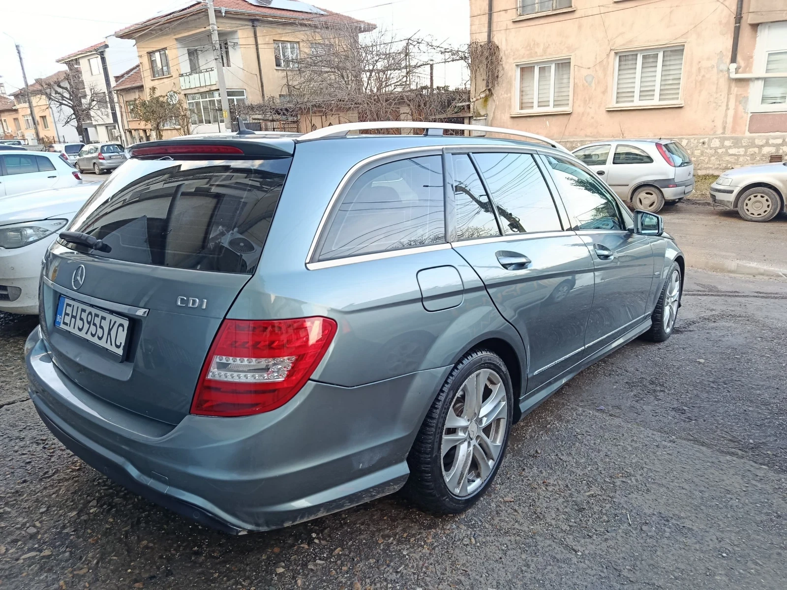 Mercedes-Benz C 220  - изображение 3