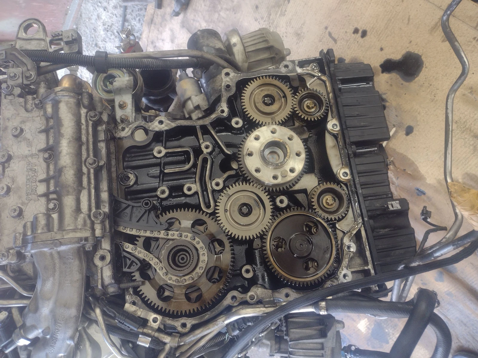 Mercedes-Benz C 220, снимка 10 - Автомобили и джипове - 53909900