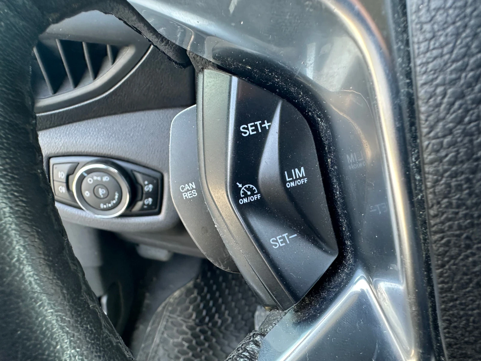 Ford Connect Transit 1.6 EcoBoost Автоматик, снимка 10 - Автомобили и джипове - 53814331