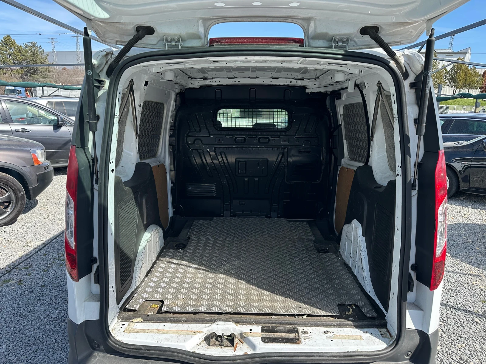 Ford Connect Transit 1.6 EcoBoost Автоматик, снимка 11 - Автомобили и джипове - 53814331